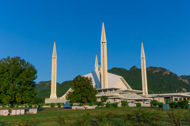 istock Faisal Mosque Islamabad Pakistan 1267133152