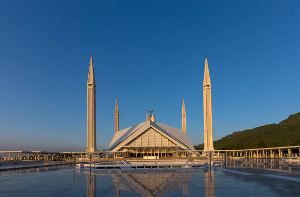 istock Faisal Mosque Islamabad Pakistan 1267133208