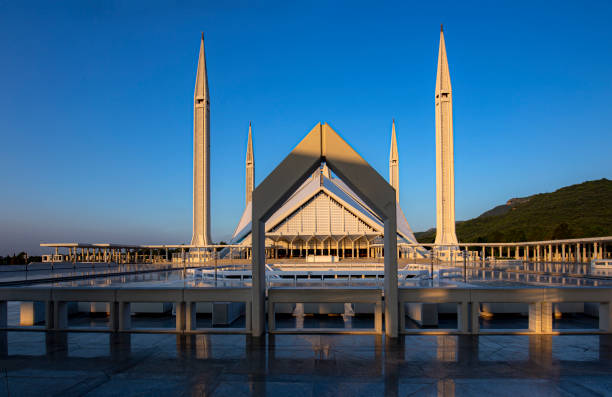 istock Faisal Mosque Islamabad Pakistan 1267134727