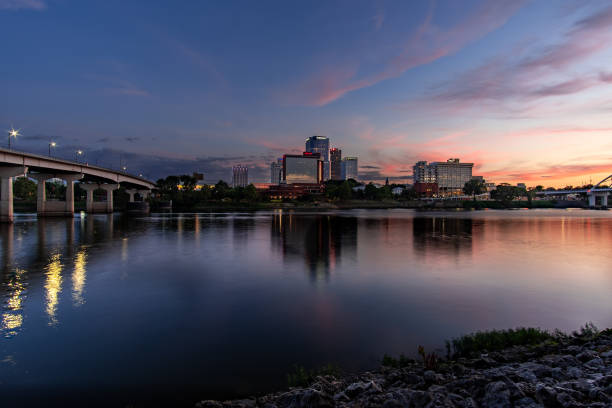 istock Skyline of Little Rock, Arkansas 1267233029