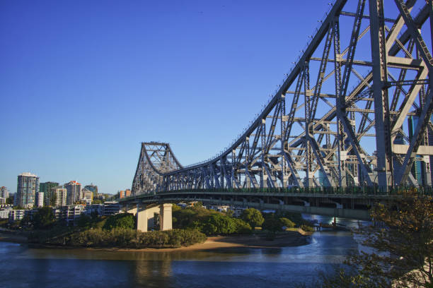 istock Brisbane City river story bridge 1267285937
