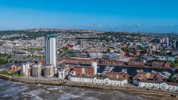 istock Swansea's Meridian Tower and Arena Construction Site 1267295984