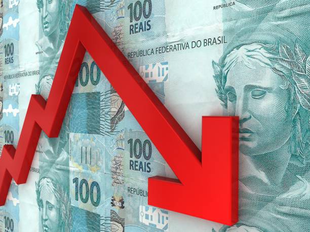 Brazilian money graph falling finance crisis Brazilian money graph falling finance crisis inflation economics stock pictures, royalty-free photos & images