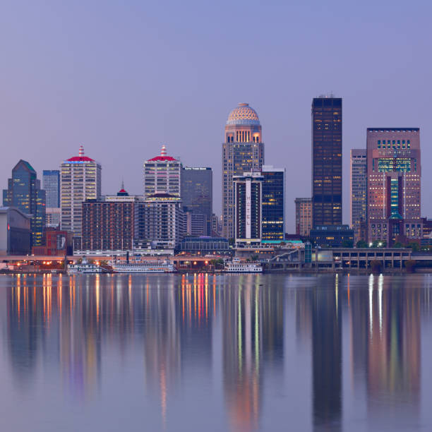 istock Louisville Skyline - Kentucky 1267349881