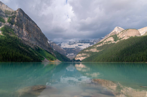 istock Lake Louise at Banff National Park 1267364067