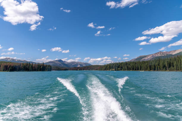 istock Maligne Lake, Jasper National Park 1267367306