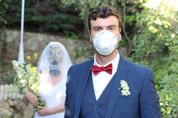 istock Couple getting married during pandemic 1267478005