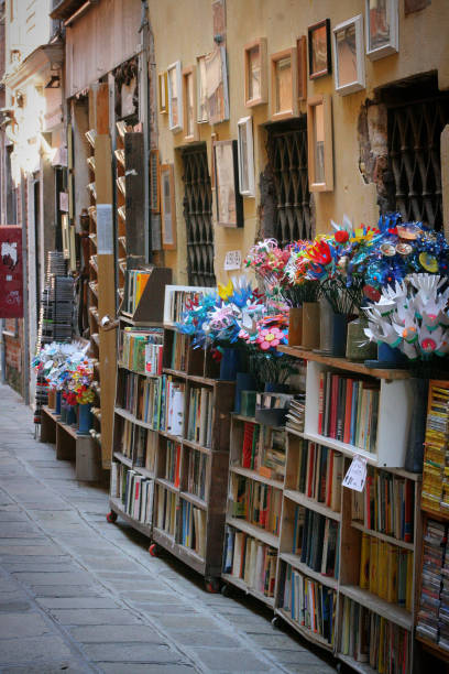 istock Antiquestore bookstore second hand store in Venice Italy 1267515462