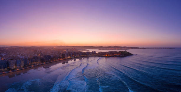 istock Gijon Xixon downtown and San Lorenzo beach 1267527294