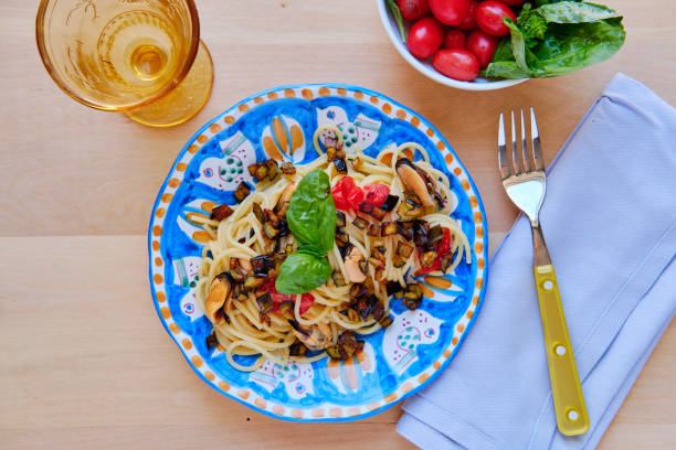 istock Spaghetti Pasta with Mussels and Eggplant 1267532608