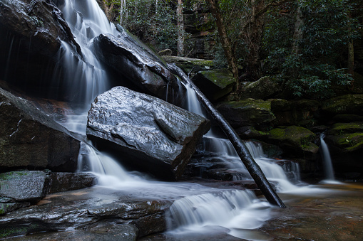 Waterfall Rocks Side View Waterfall Side View Stock Photo - Download Image Now - Australia ...