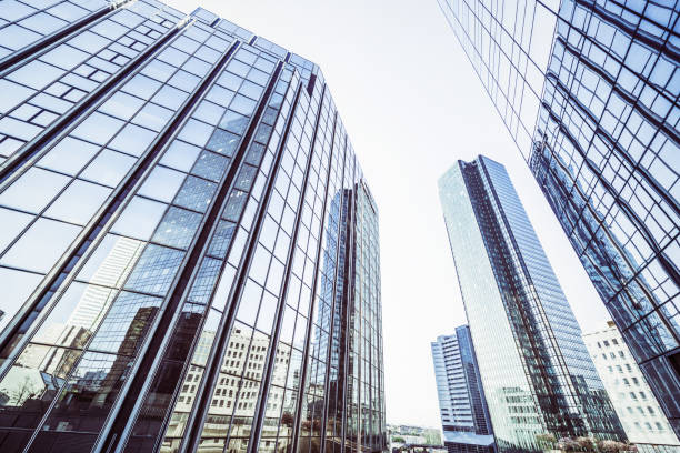 istock La Defense skyscraper in Paris 1267600106