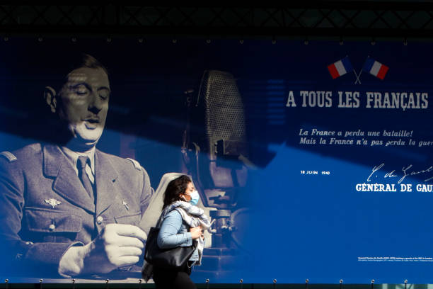 coronavirus - parís - charles de gaulle fotografías e imágenes de stock