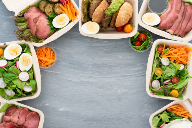 istock the dishes which entered the take-out container 1267678784