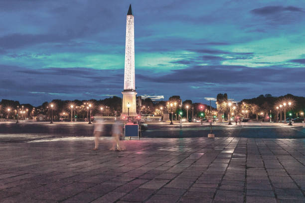 istock Place de la Concorde at night 1267703381