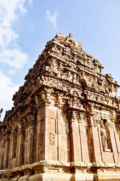 ein alter tempel - tamil nadu tamil temple amman stock-fotos und bilder