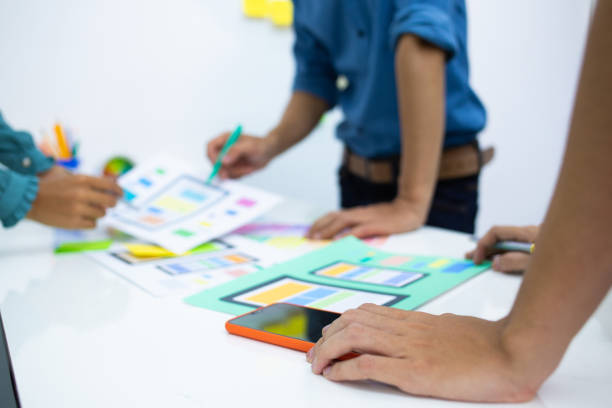istock team designers Presentation model mobile phone screen to suit their usage.UX UI and Programming 1267980697