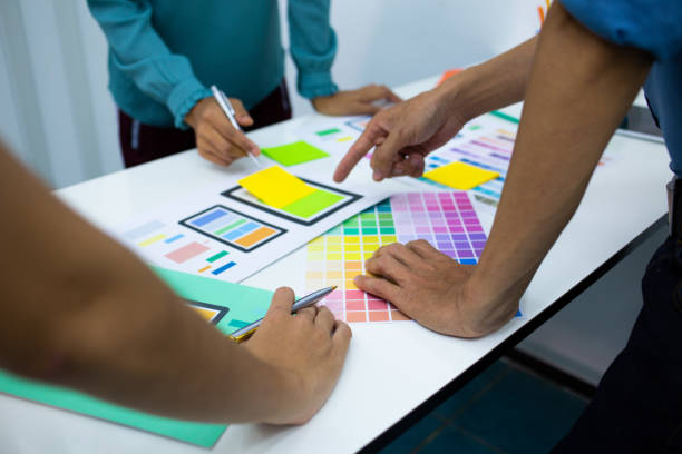 istock team designers Presentation model mobile phone screen to suit their usage.UX UI and Programming 1267980717
