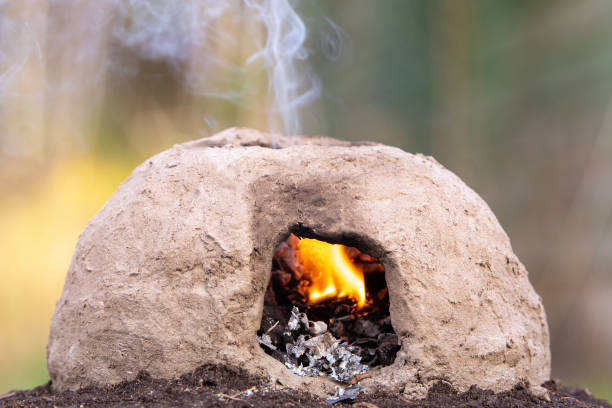Small Primitive Mud Oven Stock Photo - Download Image Now - Oven
