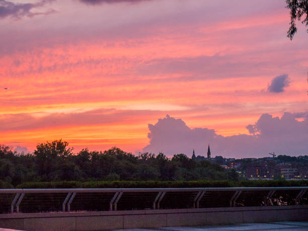istock Sunset over the city of Washington DC 1268305734