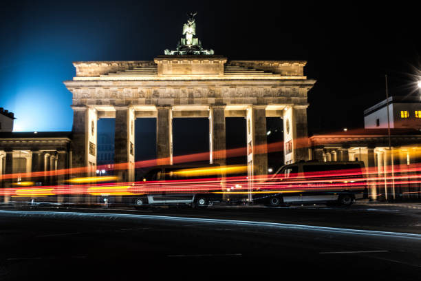 istock Police at the Brandenbrugertor 1268335842