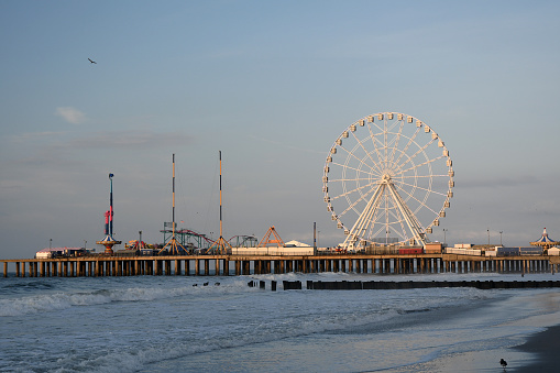 An early rise and stroll along the jersey shore gives way to plentiful sightseeing along the famous Atlantic city oceanfront.