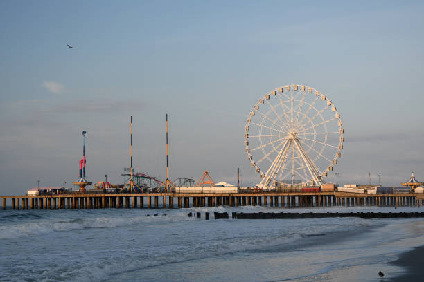 boardwalk - atlantic city gambling new jersey built structure imagens e fotografias de stock