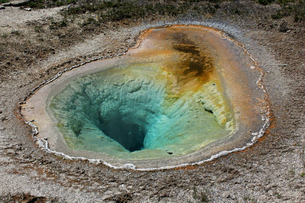 istock The circular vent of Belgian Pool in Upper geyser basin 1268432472