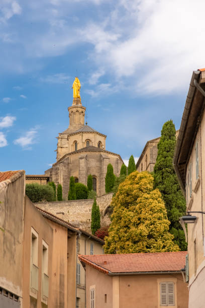 istock Avignon, the palace of the popes 1268627890