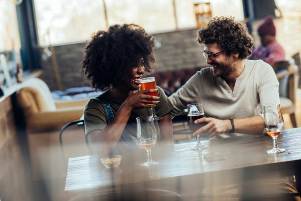istock His stories have her in stitches 1268903290