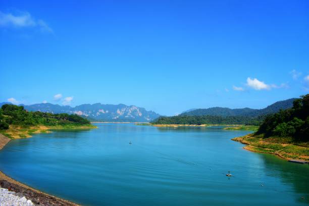 istock ratchaprapha dam khao sok national park 1268931210