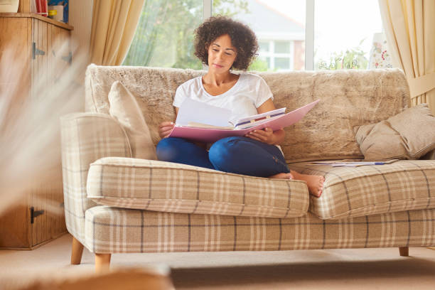 istock home finance worry 1268936881