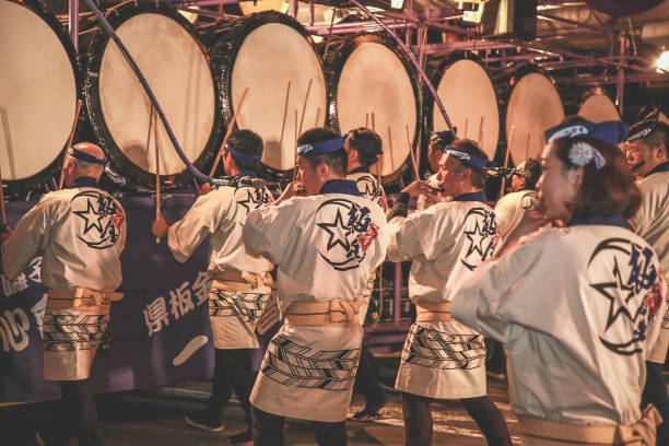 nebuta matsuri em aomori, japão - kabuki color image japan japanese culture - fotografias e filmes do acervo