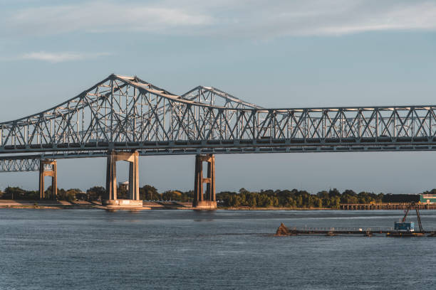 istock Crescent City Connection Bridge in New Orleans 1269101991