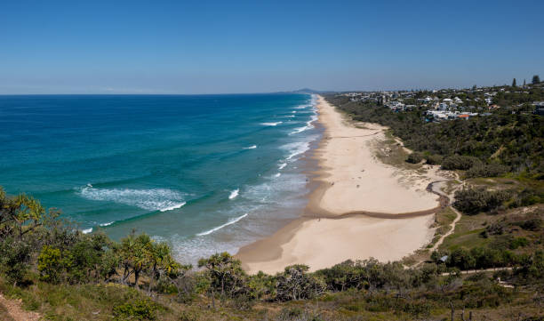 sunshine beach, sunshine coast - coastline noosa heads australia landscape stock-fotos und bilder