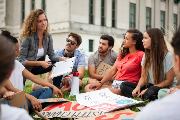 istock Protestors discussing outdoors 1269132253