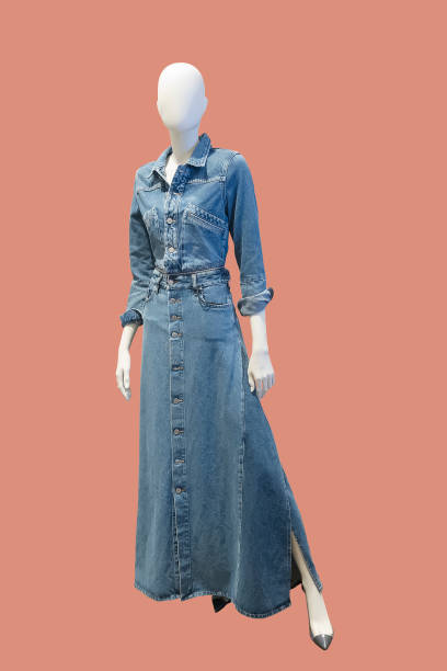 Full length female mannequin.