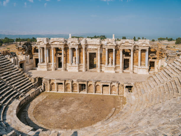 театр иераполис в турции - hierapolis stadium stage theater amphitheater стоковые фото и изображения