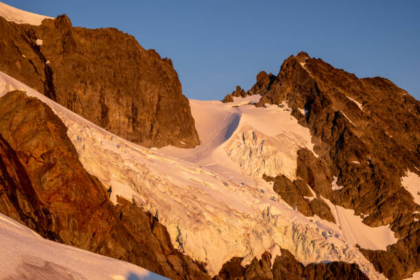 ワシントン州ノースカスケード国立公園のシュクサン山登山 - シュクサン山 ストックフォトと画像