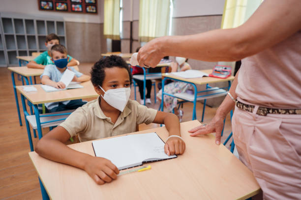 istock Illness prevention during coronavirus pandemic 1269252777
