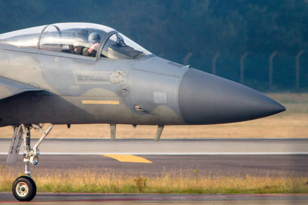 F-16 Fighter Jet taking off