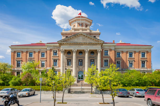 university of manitoba campus in winnipeg canada - university of manitoba imagens e fotografias de stock