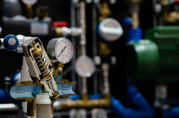 istock Pressure reducing valve. With filter and pressure gauge. Cross section 1269468705