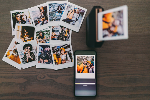 Printing instant photos via smartphone