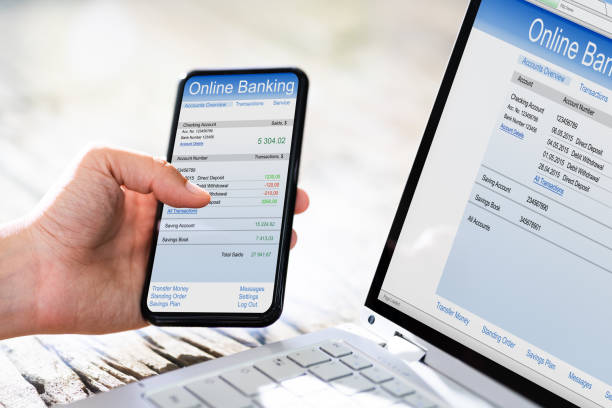 istock Online Banking Balance On Mobile Phone 1269511753