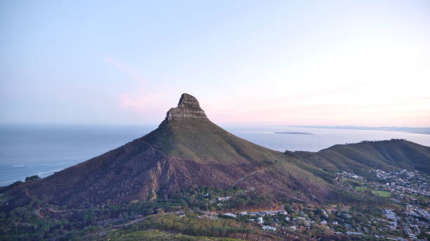 istock Lions head, cape Town at sunrise 1269515935