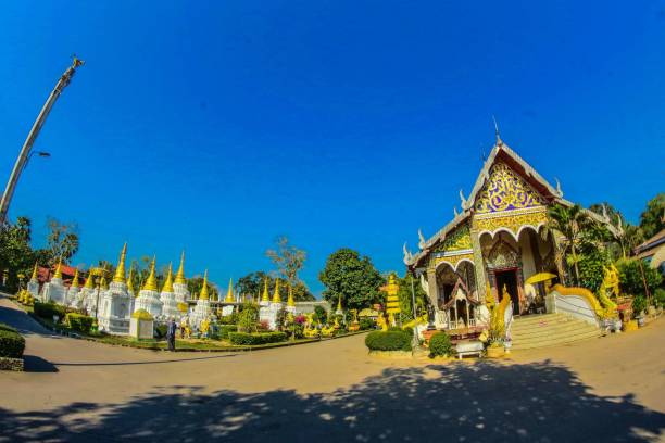 istock Wat Phra Chedi sawlang, Lampang 1269521550