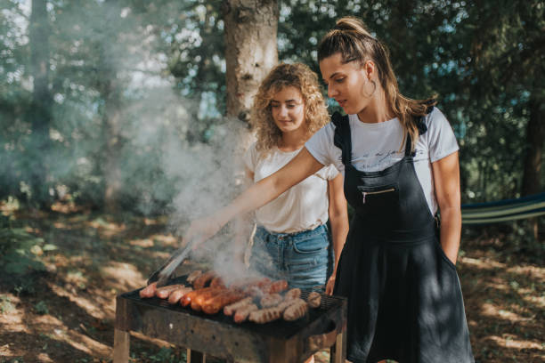 istock Girls on picnic 1269575142
