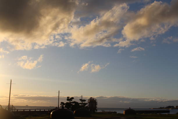 istock Awaji Island sunrise 1269592980