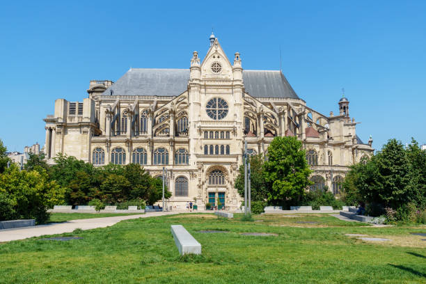 Church of St Eustache (Eglise Saint-Eustache) in Paris, France. Church of St Eustache (Eglise Saint-Eustache) next to Forum des Halles in Paris, France. The building was built between 1532 and 1632. église saint eustache stock pictures, royalty-free photos & images
